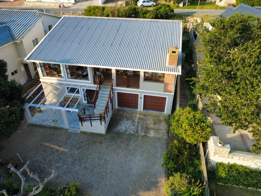 4 Bedroom Property for Sale in Stilbaai Oos Western Cape
